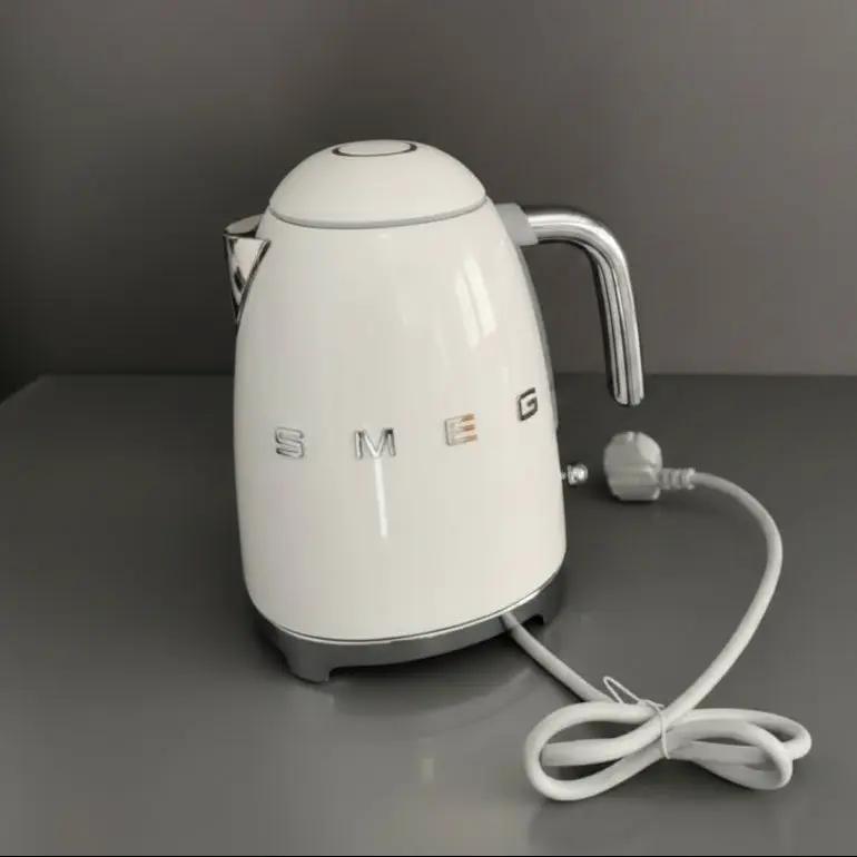 SMEG Electric Kettle 1.7L Electric Kettles