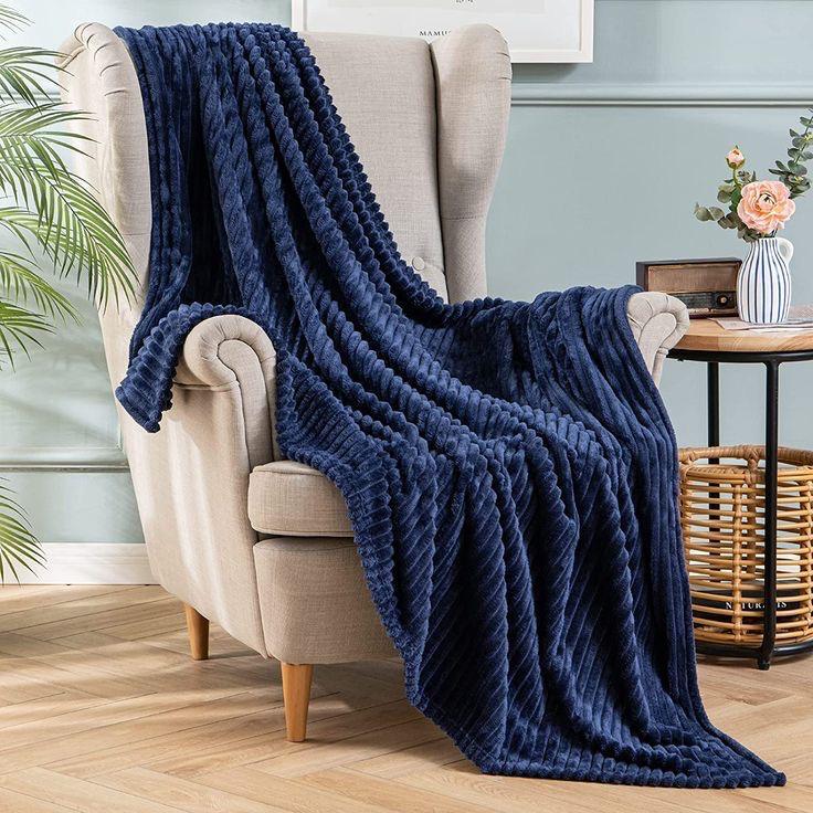 Warm Fleece Throw Blanket 6x6 Soft Bed Quilt for Bedding and Home Comfort