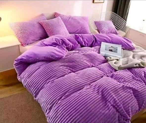 High-Quality Velvet Duvet Set TC/Weaver 6x6 with Bedsheet and Pillowcases