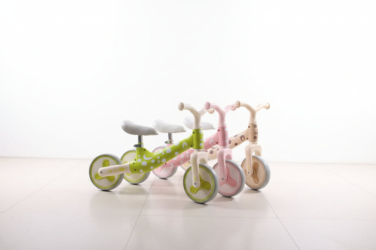 12 Inch Kids Balance Bike No Pedals for Ages 2 to 6 Years