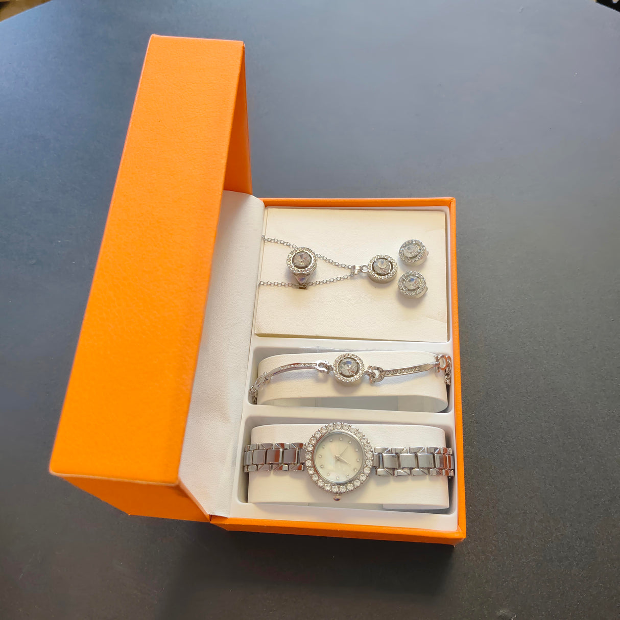 Luxury Ladies Watch and Jewelry Gift Set in Premium Box