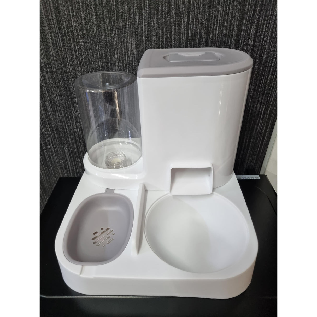 2in1 Automatic Pet Food Dispenser – Large Capacity Feeder and Waterer