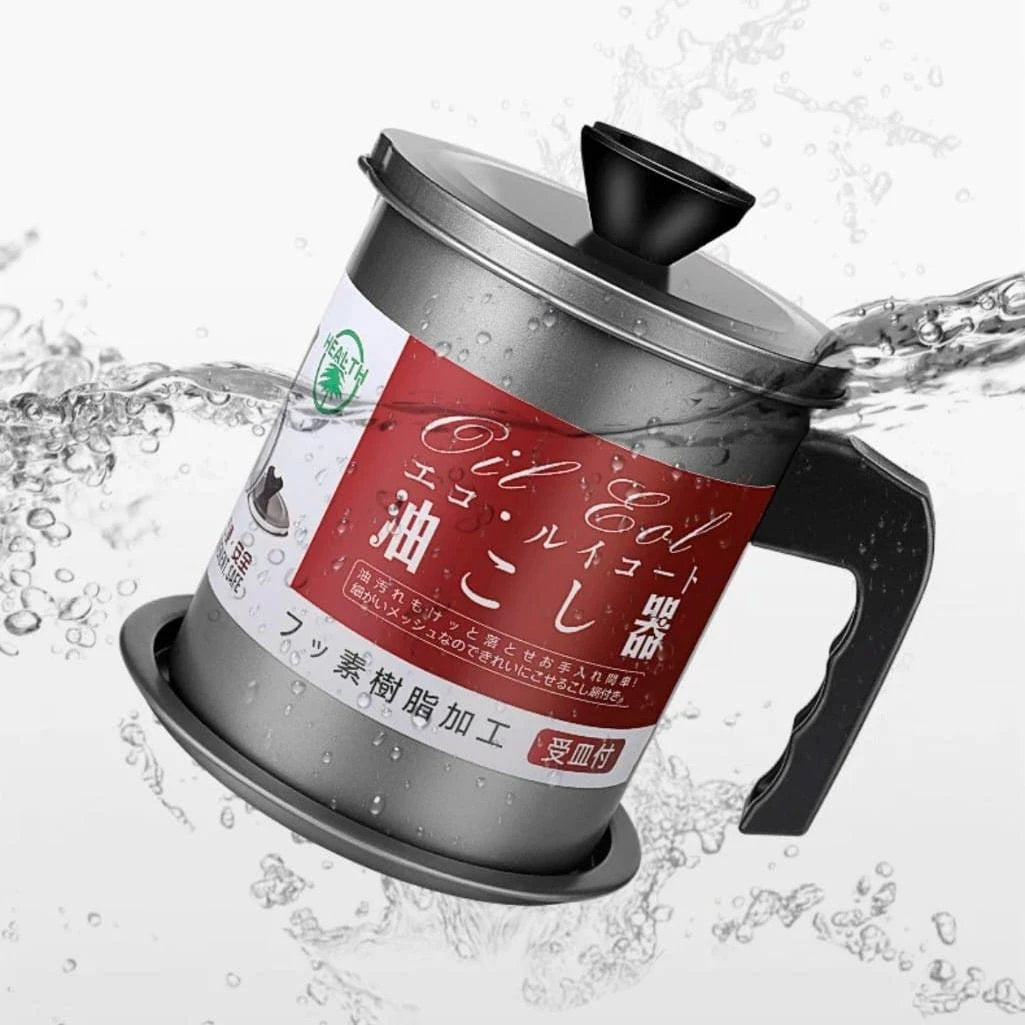 Large Capacity Japanese Style Kitchen Oil Storage Container – 1.4L with Built-In Strainer Uncategorized
