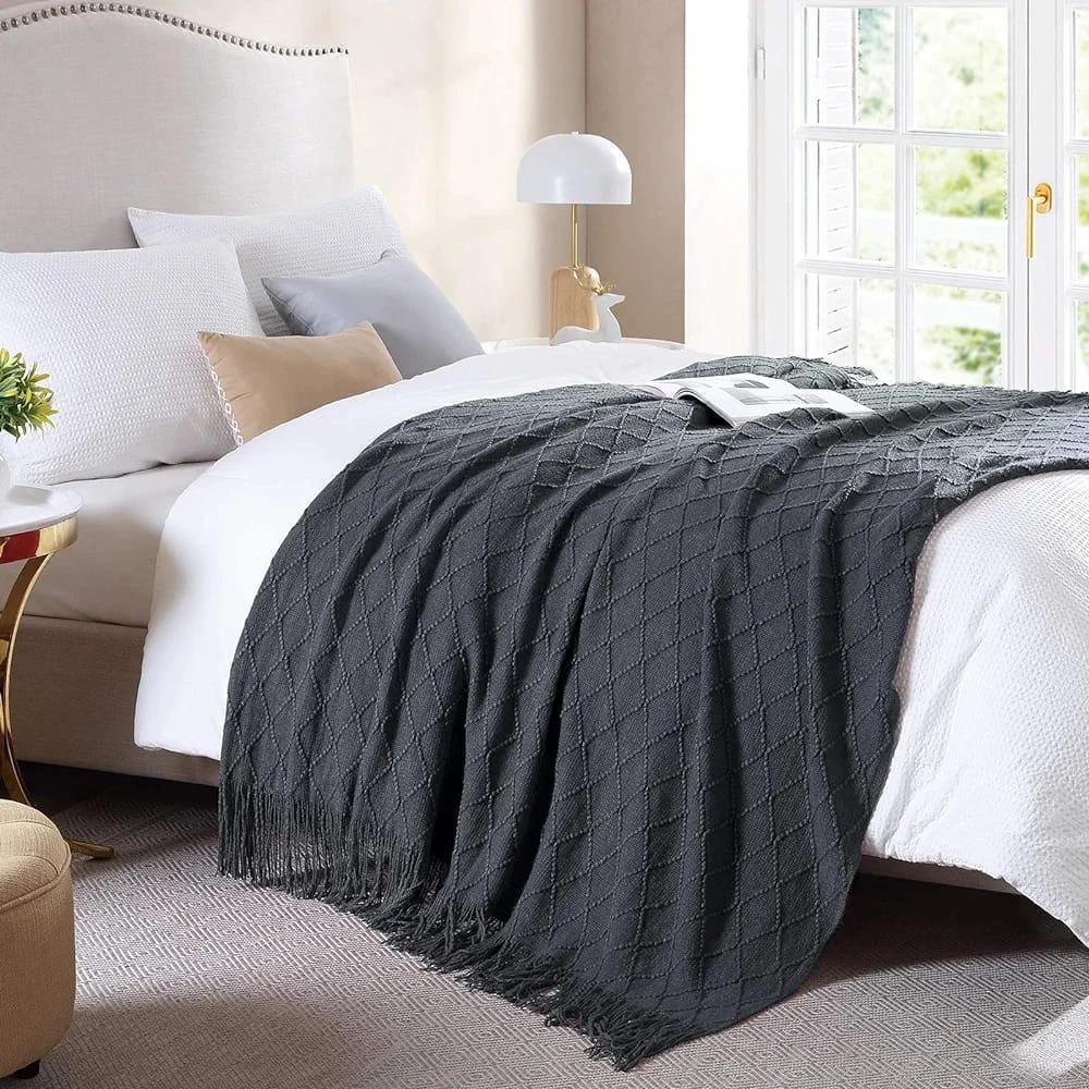 High-Quality Knitted Tassel Throw Blanket Acrylic Cashmere Decorative Sofa and Bed Shawl Blankets
