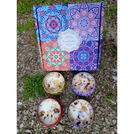 100% Soy Wax Scented Candles with Petals 4 Piece Aromatherapy Candle Gift Set, Ideal for Relaxation and Home Decor
