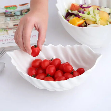 5 in 1 Leaf Shaped Serving Bowls Set | 1 Main Bowl with 4 Side Bowls- Furaha Finds Kenya