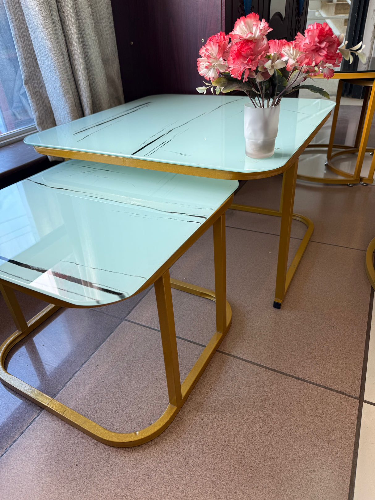 2-in-1 Square Nesting Coffee Table – Marble Effect Tempered Glass Top & Gold Frame (White/Black, 70cm & 50cm)