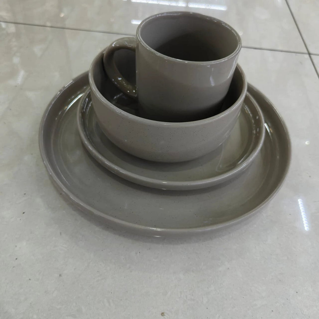 24pcs Ceramic Dinner Set – Plates, Bowls, Cups, and Side Plates Dinner set Dinnerware Sets
