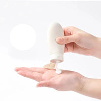 3pcs Nordic Style Women Hose Dispensing Bottle Portable Travel Shampoo Shower Gel & Lotion Dispenser Combo Kit PE PP Material Bathroom Accessories Skin Care Tools