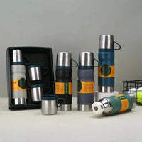 4-in-1 Premium Vacuum Flask Gift Set with Extra Cups – 680ml Capacity Gift set Thermoses