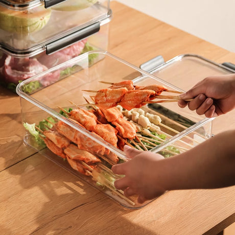 4pcs Transparent Sealed Refrigerator Food Containers , 3800ml, 2280ml, 1300ml, 540ml.