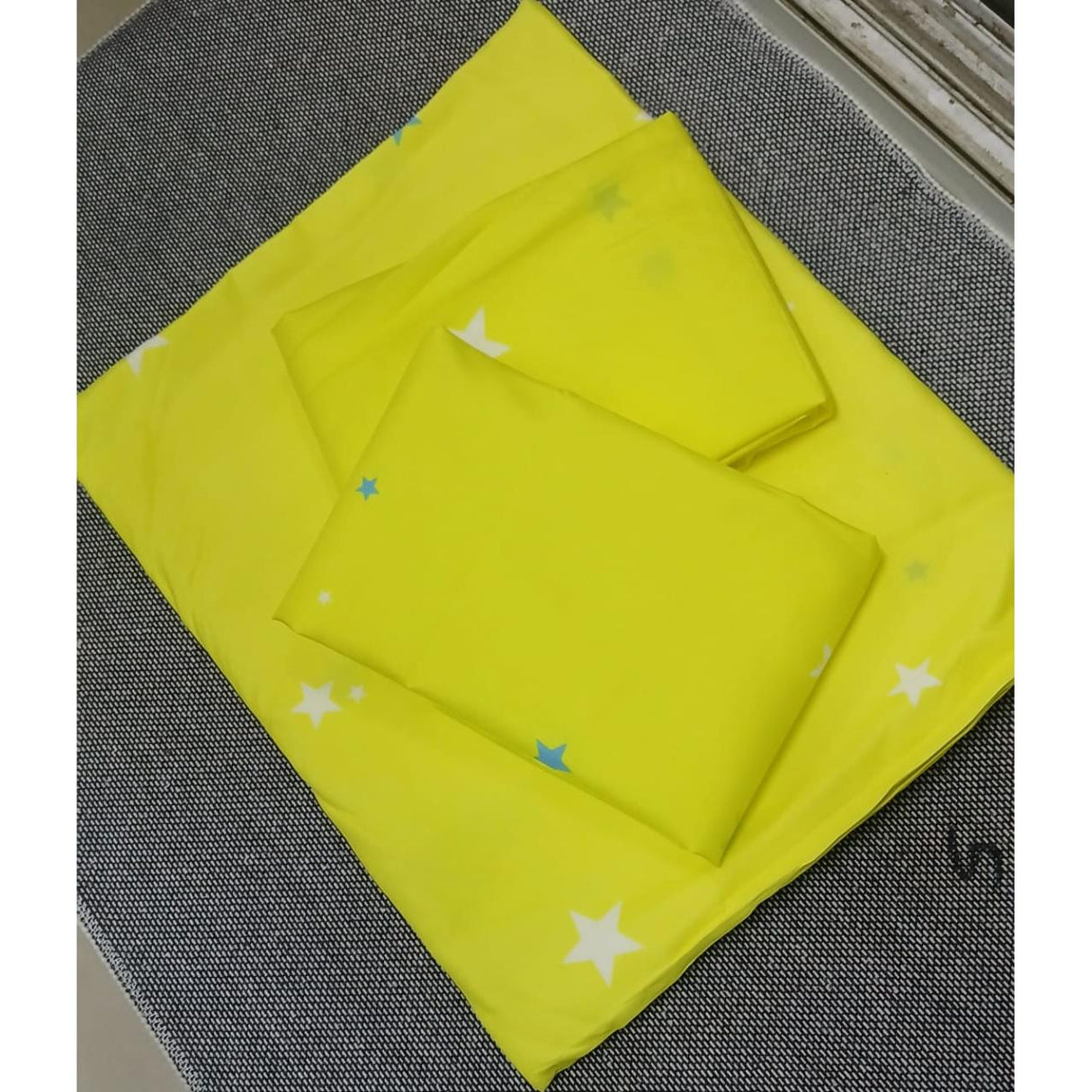 6 Piece Cotton Bedsheet Set 7x8 Size with 4 Pillowcases Soft & Breathable