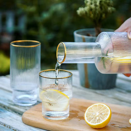 6-Piece Ribbed Glasses with Gold Rim & Matching Decanter – Elegant Drinkware Set