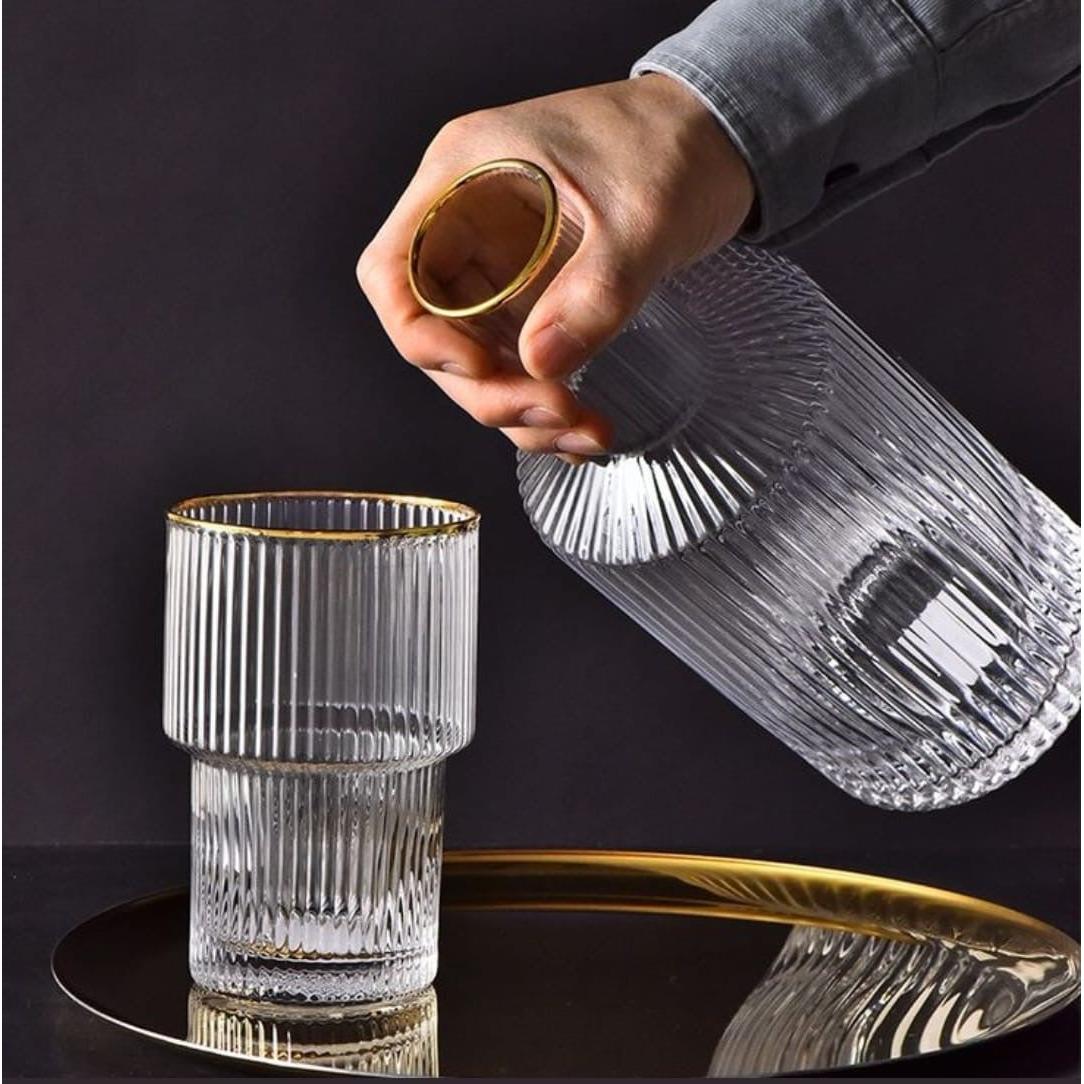 6-Piece Ribbed Glasses with Gold Rim & Matching Decanter – Elegant Drinkware Set