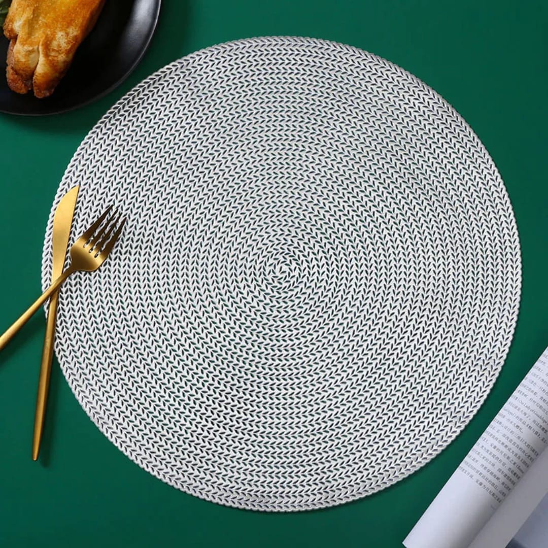 6pcs Elegant Round Woven Placemats Durable and Washable