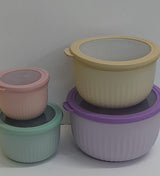 4-in-1 Stackable Salad Bowls – BPA-Free Plastic Set with Silicone Lids