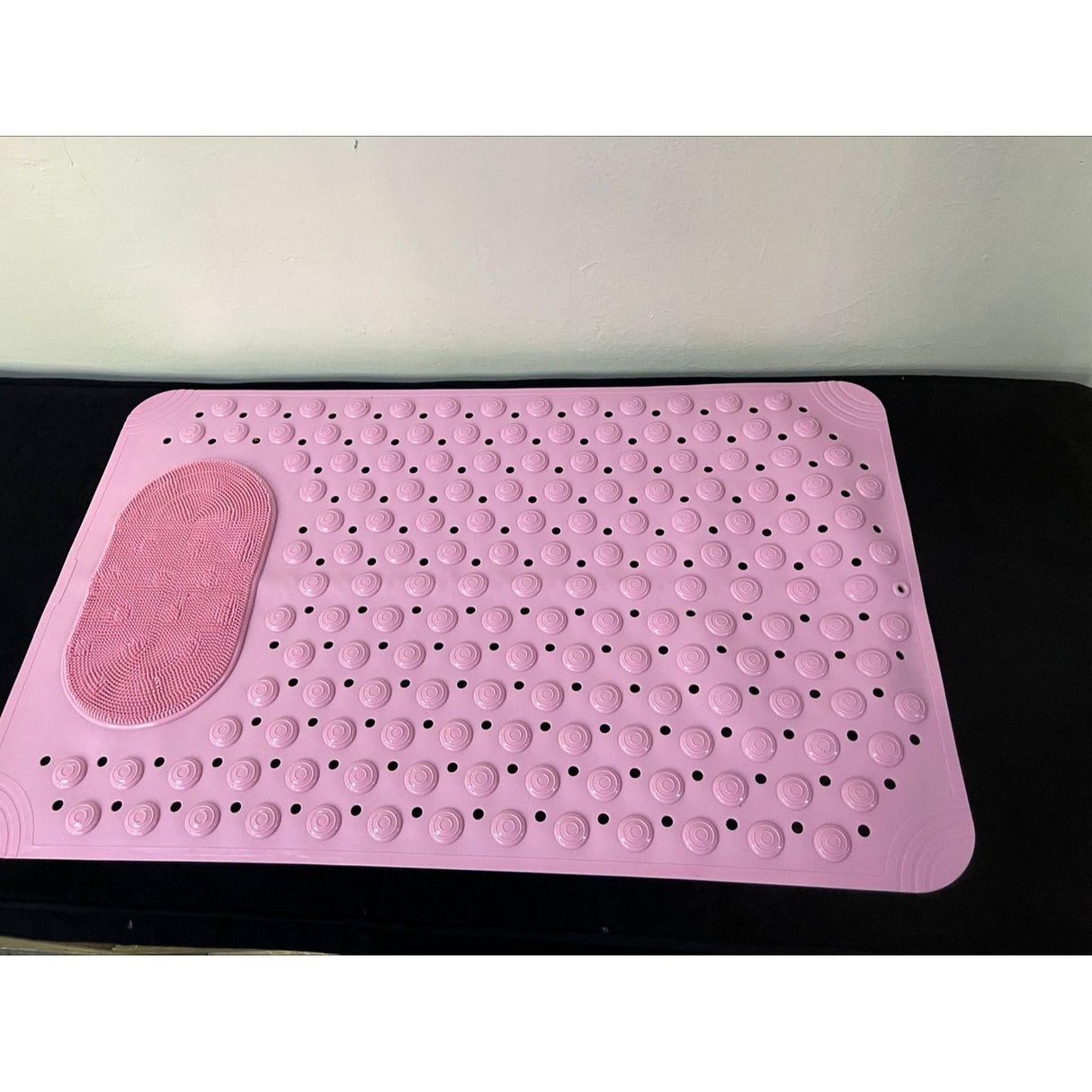 Anti-Slip Bathroom Mat – Large 50x80cm Soft Water Absorbent Floor Rug