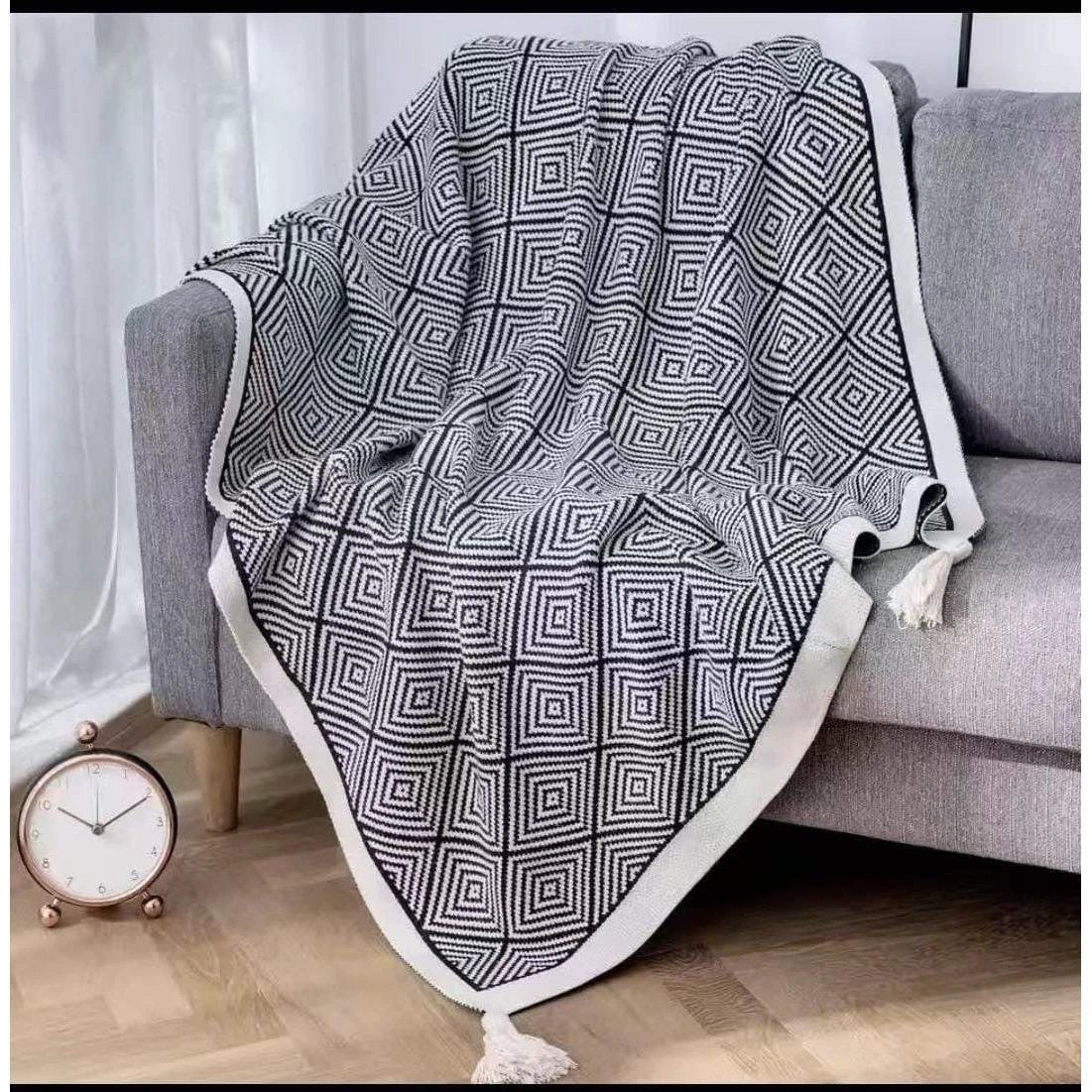 Bohemian Knitted Throw Blanket with Tassels – 150x200cm | Soft Sofa & Bed Cover Throw Blanket Blankets