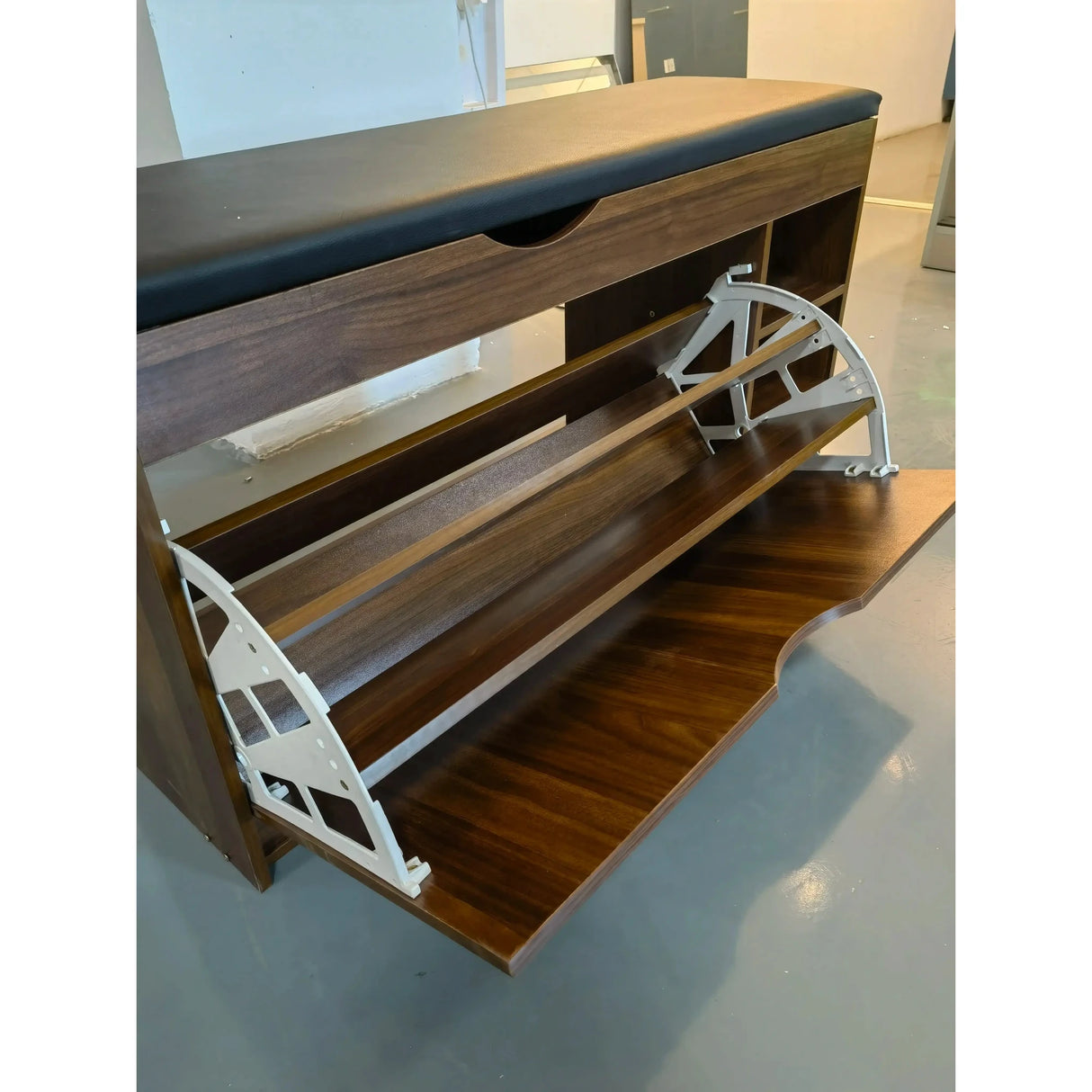 Bucket Flip Shoe Rack with Storage Organizer & Leathered Seat 100x50x30cm Ideal For Entryways Bedroom & Closets Entryway Storage Shoe Organizers