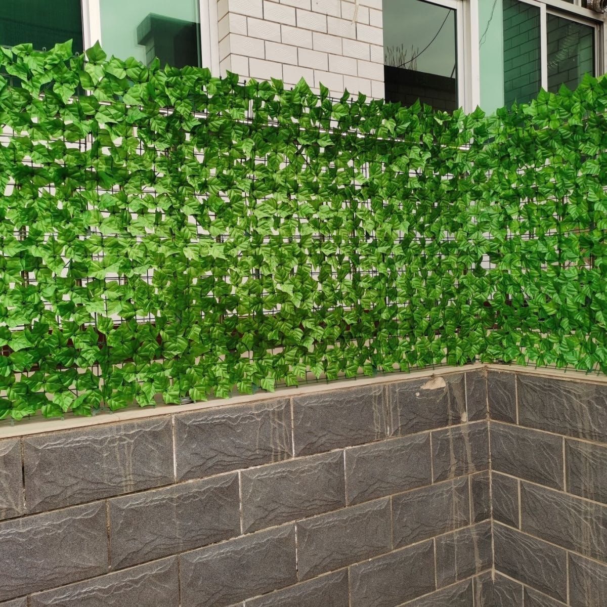 Green Balcony Privacy Fence