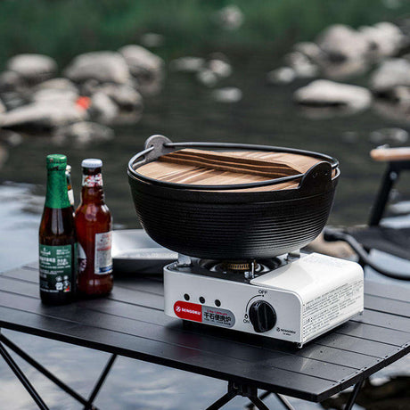 Furaha Finds Pure Cast Iron Flat Bottom Wok 27cm non stick wok with wooden lid,360° heat distribution,and compatibility with all cooktops,perfect for stir frying and outdoor cooking.