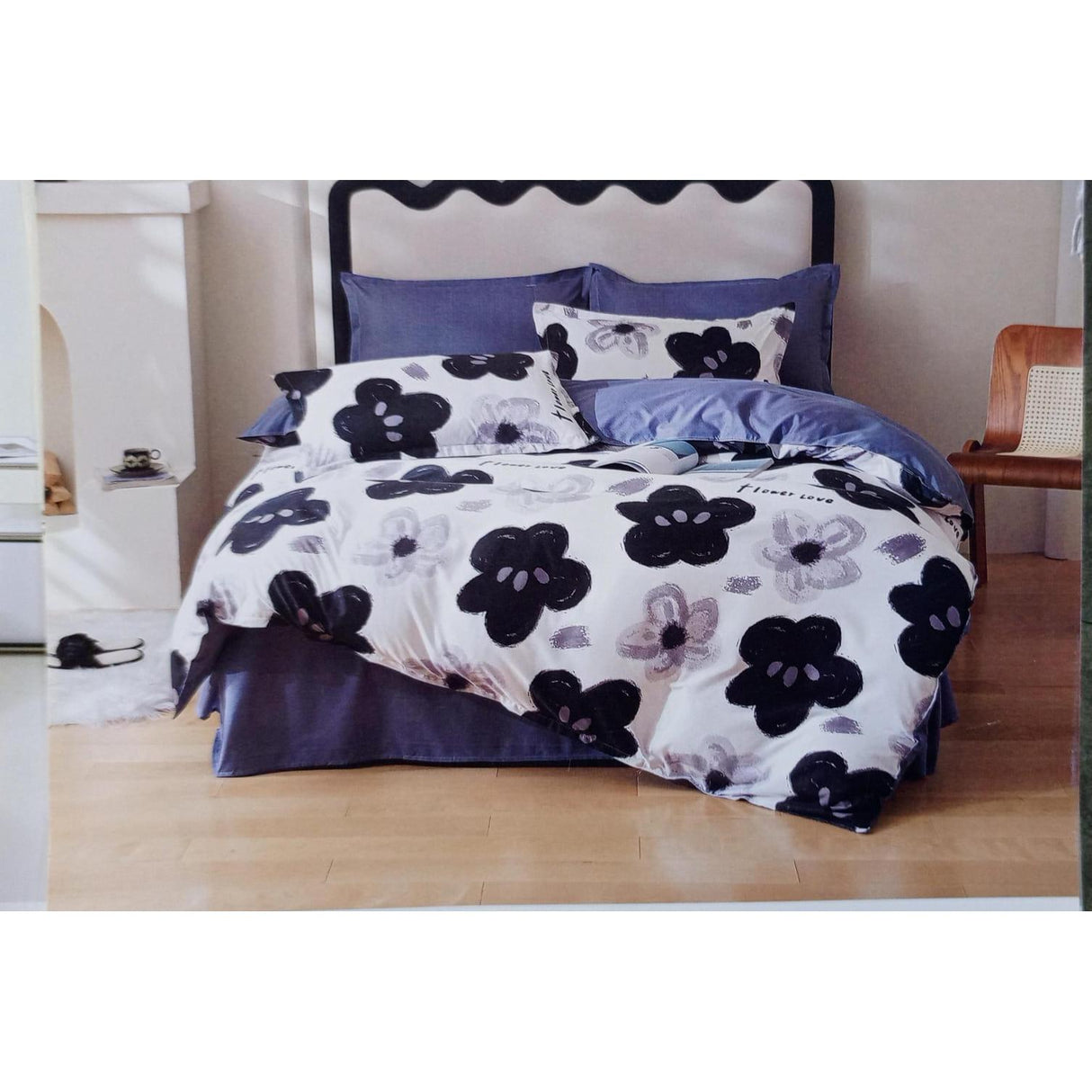 Heavy Cotton Binded Duvet Set | 7x7 Duvet with 1 Bedsheet & 2 Pillowcases
