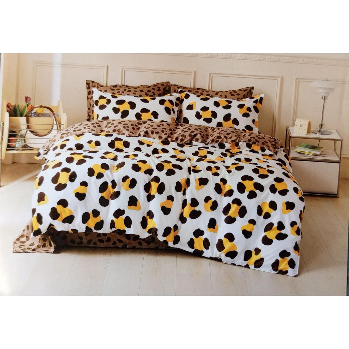 Heavy Cotton Binded Duvet Set | 7x7 Duvet with 1 Bedsheet & 2 Pillowcases