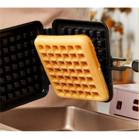 2 in 1 Non Stick Aluminium Waffle Pan | Waffle Maker with Insulated Handle | Food Mold Pot | Easy Clean, Non-Stick Plates | Perfect for Various Waffle Flavors- Furaha Finds Kenya