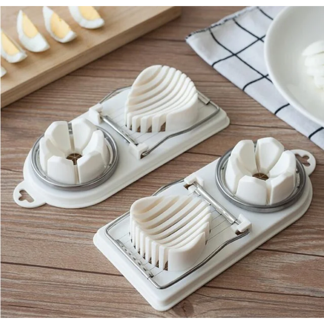 High Quality Plastic 2in1 Egg Slicer with Stainless Steel Cutting Wedges