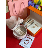 Hot Valentine's ladies gift set Luxury & Romantic Gift Box For Her