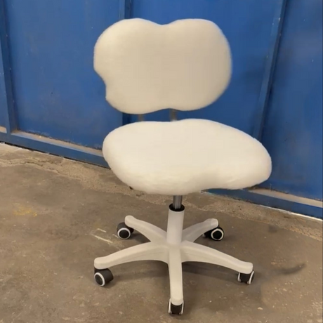 Ergonomic Swivel Chair with Heart-Shaped Backrest – White