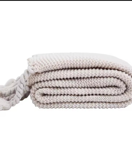 Super Soft Knitted Throw Blanket with Tassels 170x130cm Acrylic Fiber