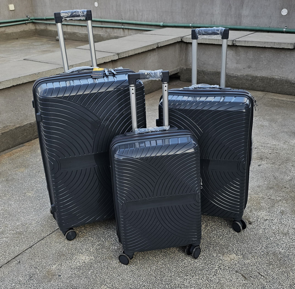 3 in 1 Luxurious Unbreakable PP Suitcase Set Travel with Class
