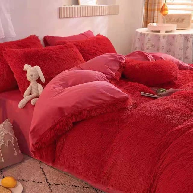 6 Piece Luxury Velvet Plush Fluffy Duvet Set Soft Fleece Bedding with Pillowcases & Bedsheet