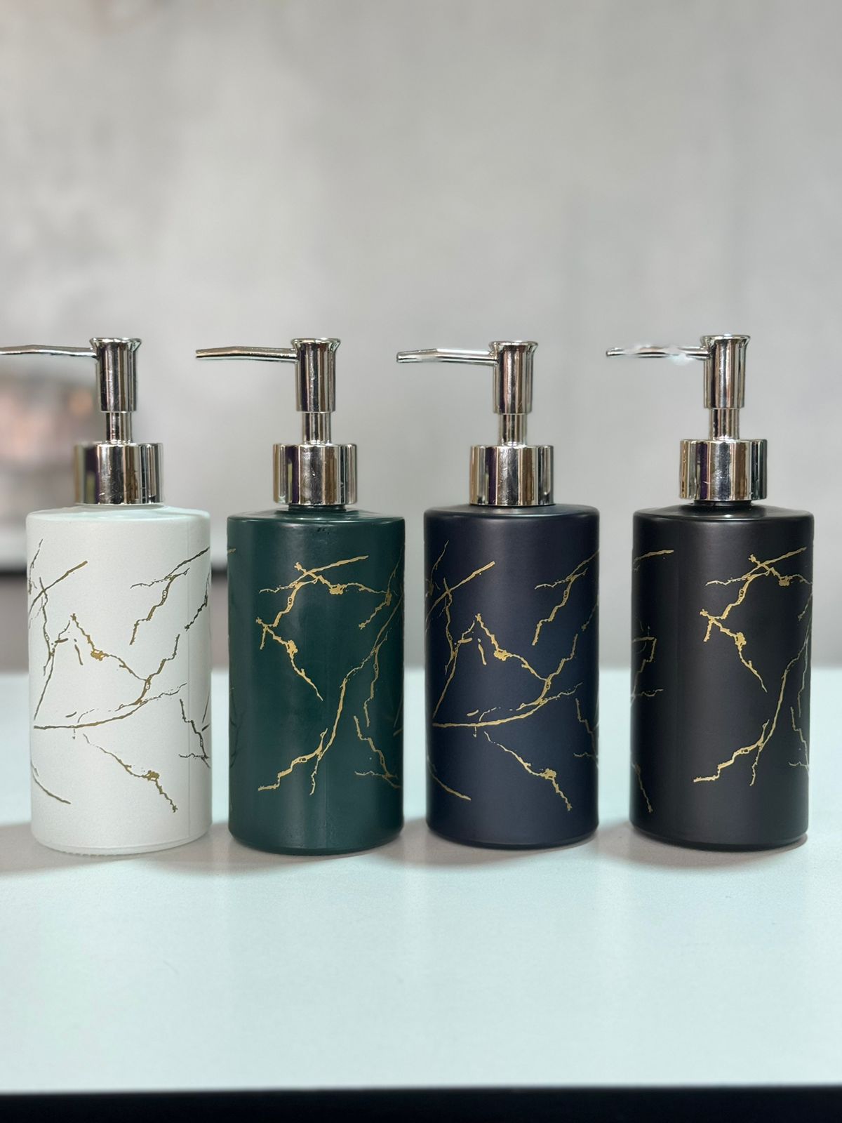 Furaha Finds Portable ceramic lotion soap dispenser