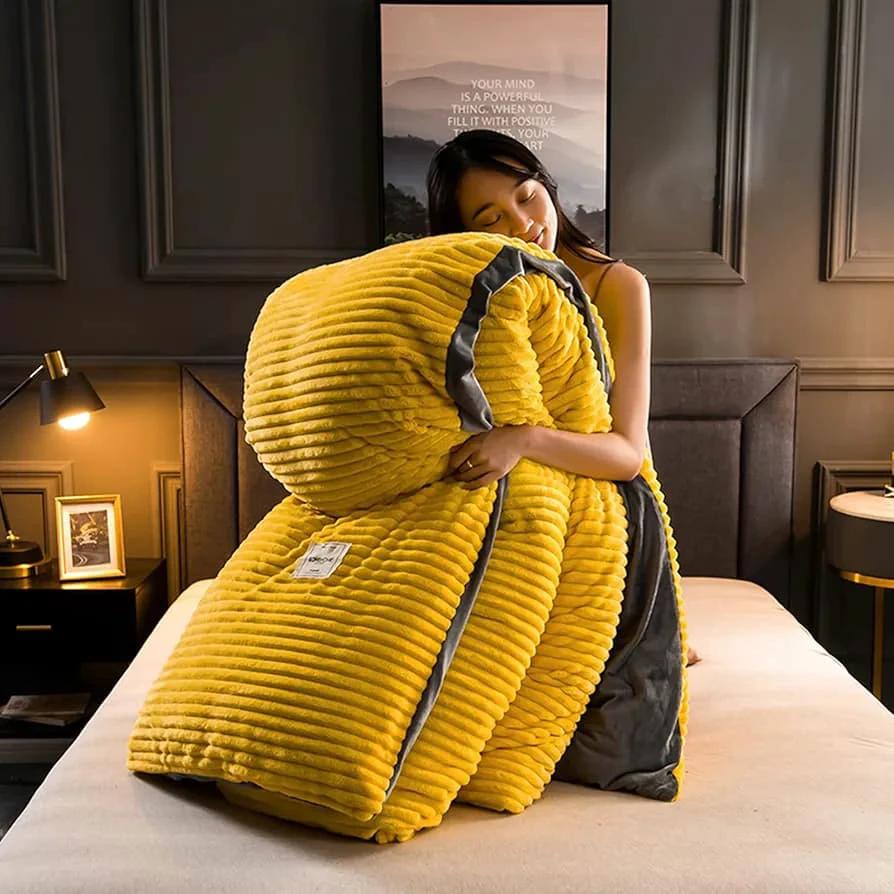 Single Velvet Woollen Duvet - Size 6x6 Bedding Quilts & Comforters
