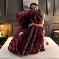 Single Velvet Woollen Duvet - Size 6x6 Bedding Quilts & Comforters