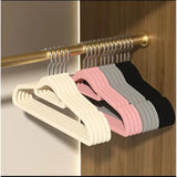 Luxury Velvet Anti-Slip Clothes Hangers – 10pcs with Silver Hook (41.5cm)