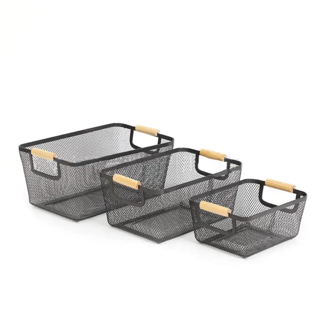 Metal Mesh Basket – Spacious Wire Storage for Shelves and Bathroom Organization