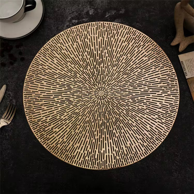 Radiating Line Pattern Round PVC Table Mats – 6pcs Set | Gold & Silver (38cm)