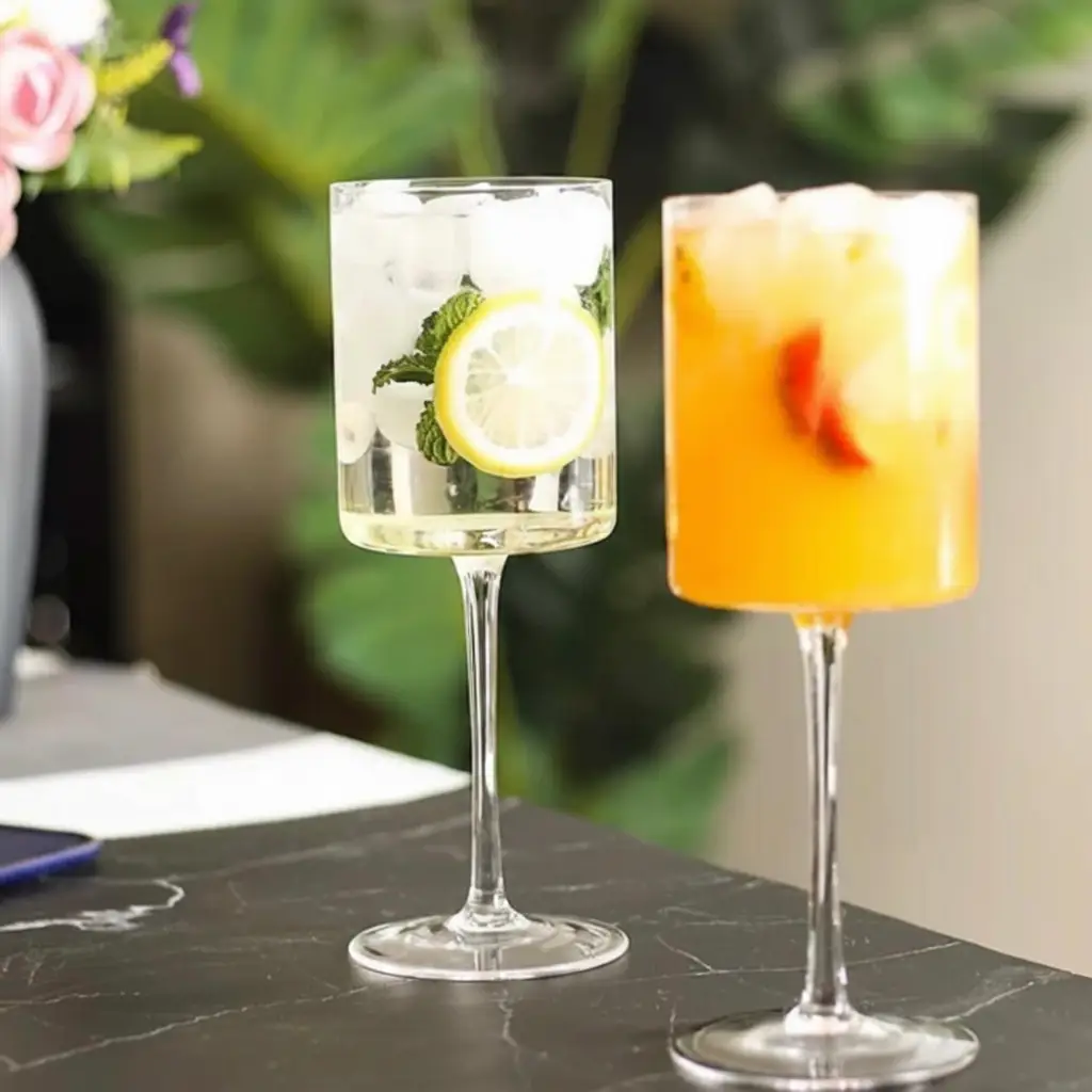 Champagne Flutes - Tall Stemmed Cocktail Glasses Clear and Gold Pair Kitchen & Dining Cocktail Glasses