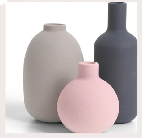 Set of 3 Simple Elegant Vases – Muted Color Ceramic Decor for Modern Interiors