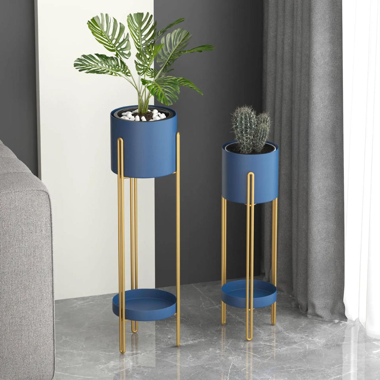 Stylish Planter Set with Gold Stand Versatile Indoor Outdoor Planters for Succulents, Herbs, and Small Plants