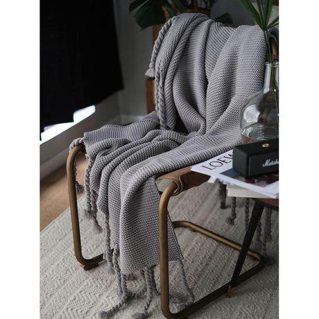 Super Soft Knitted Throw Blanket with Tassels 170x130cm Acrylic Fiber