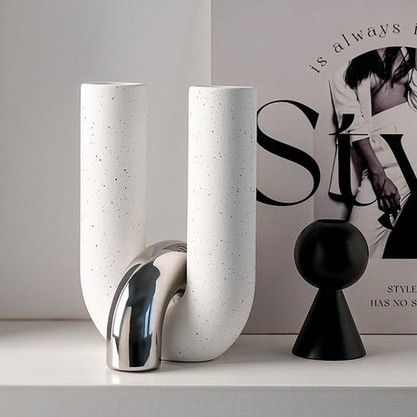 U-Shaped Ceramic Sculpture – Modern Minimalist Home Decor Accent (20cm)