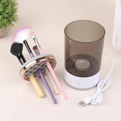Furaha Finds automatic electric makeup brush cleaner with 7000 RPM speed. Made from high-quality ABS+PC+TPE, USB-powered (5V) for fast and efficient deep cleaning