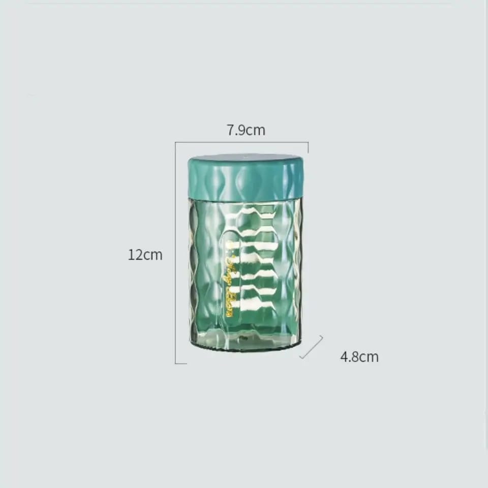 Furaha Finds Transparent Travelling Soap Dish Container with easy drainage. Thickened, impact-resistant, and compact for travel, gym, and home use