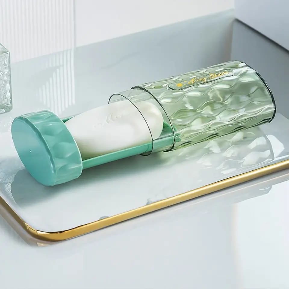 Furaha Finds Transparent Travelling Soap Dish Container with easy drainage. Thickened, impact-resistant, and compact for travel, gym, and home use