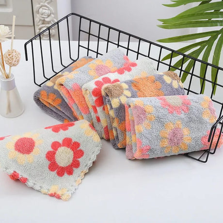 Furaha Finds 5-Piece Kitchen Cleaning Cloth Set 