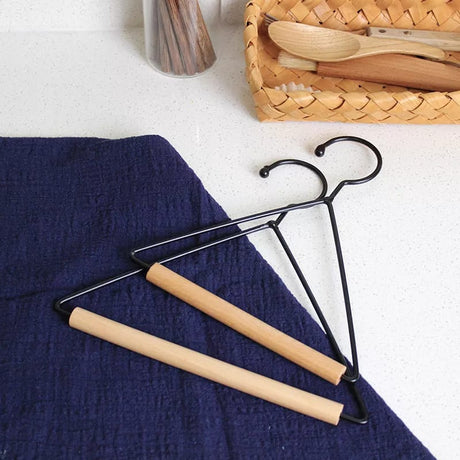 Multifunctional Nordic Geometric Design Wood & Iron Towel Storage Rack (Black)